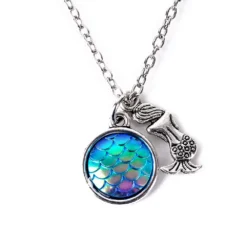 Holographic Mermaid Scale Necklace