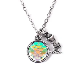 Holographic Mermaid Scale Necklace -Citrusreef Store holographic fish scale mermaid necklace white 1